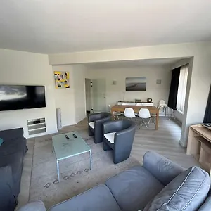 https://3-rooms-apartment-nearby-the-sea.hotelsghent.com