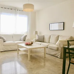 https://apartamento-ollerias-31.es-andalucia.com