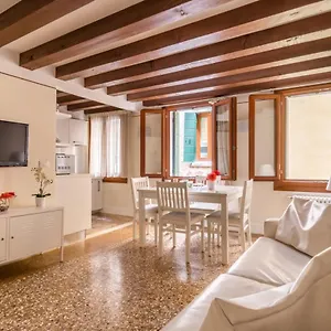 San Marco Joy By Lionhost Apartment