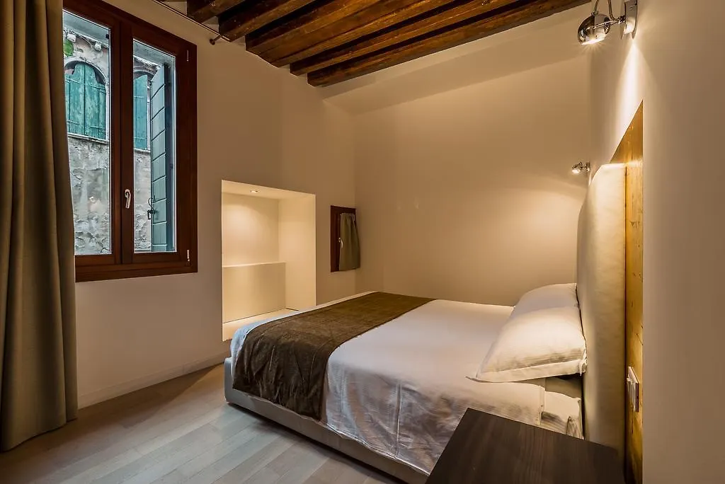 Charming Palace Corte Del Teatro Apartmán Benátky